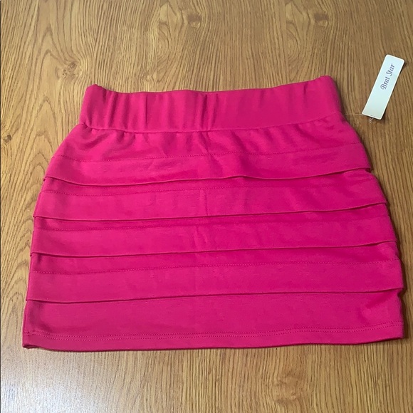 Pink Bodycon Mini Skirt Size Large Brand New